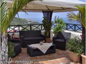 Holiday flat with sea view