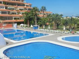 Apartment with pool and garden