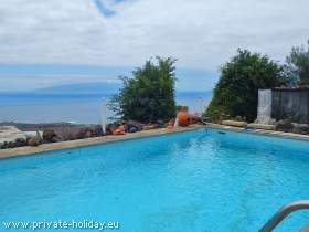 House with pool and ocean view