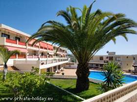 Apartment directly at the beach